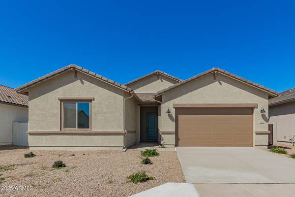 31512 N HAYWEATHER Lane, San Tan Valley, AZ 85143
