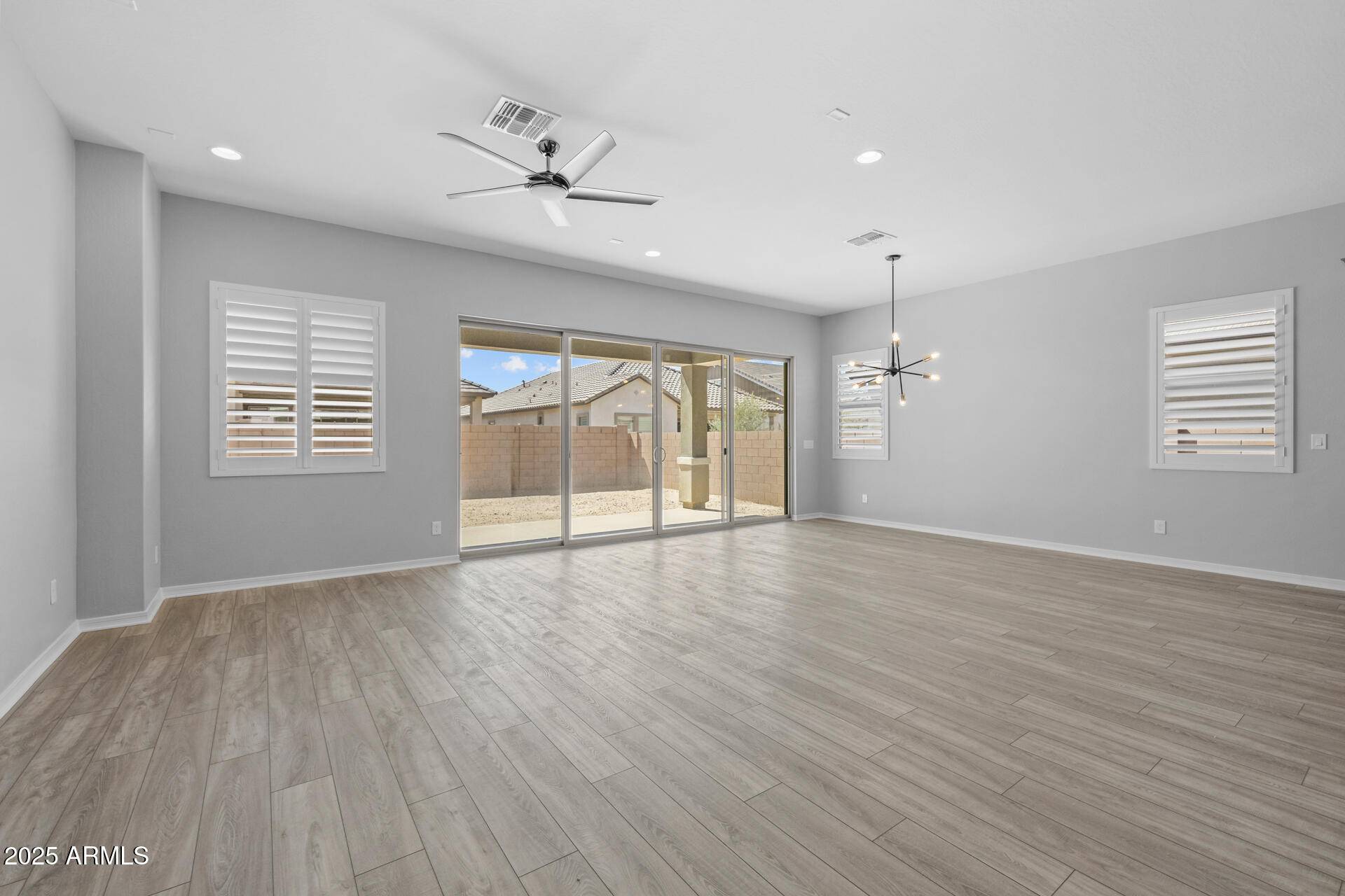 Queen Creek, AZ 85142,23161 E Mockingbird Drive