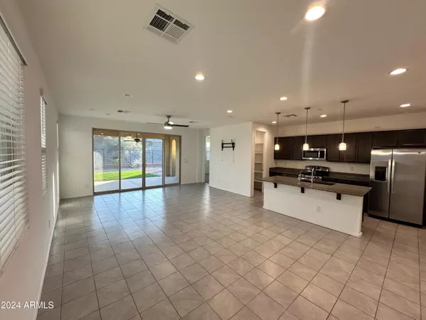 Peoria, AZ 85383,13273 W CRIMSON Terrace