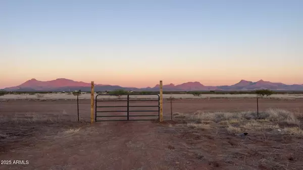 6536 N Vista del Cerro Drive #510 511 512, Douglas, AZ 85607