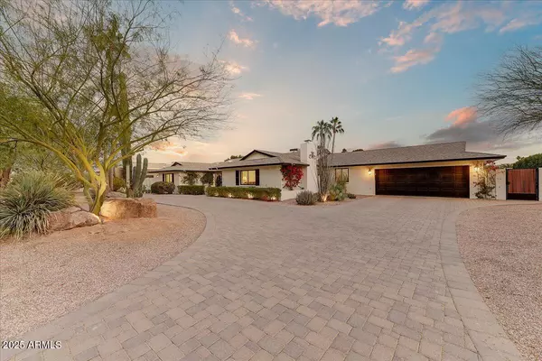 Paradise Valley, AZ 85253,6323 E GOLD DUST Avenue