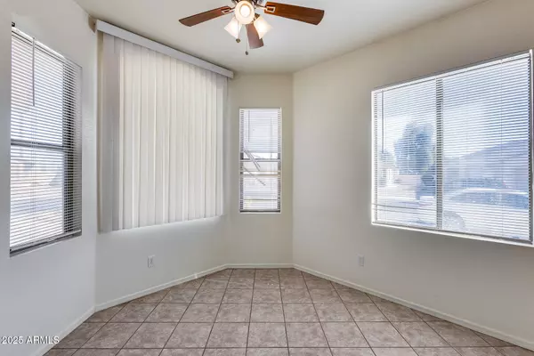 Glendale, AZ 85302,6557 W PUGET Avenue