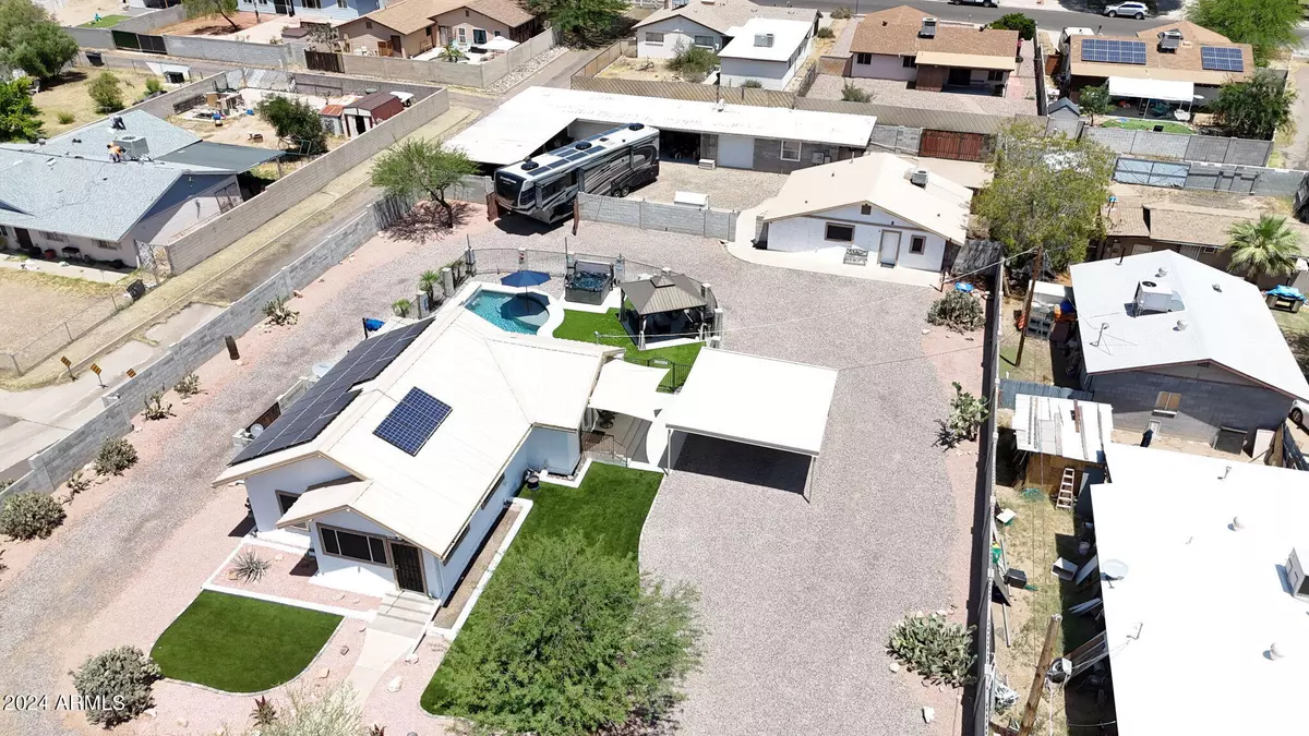 Phoenix, AZ 85020,1102 E BROWN Street