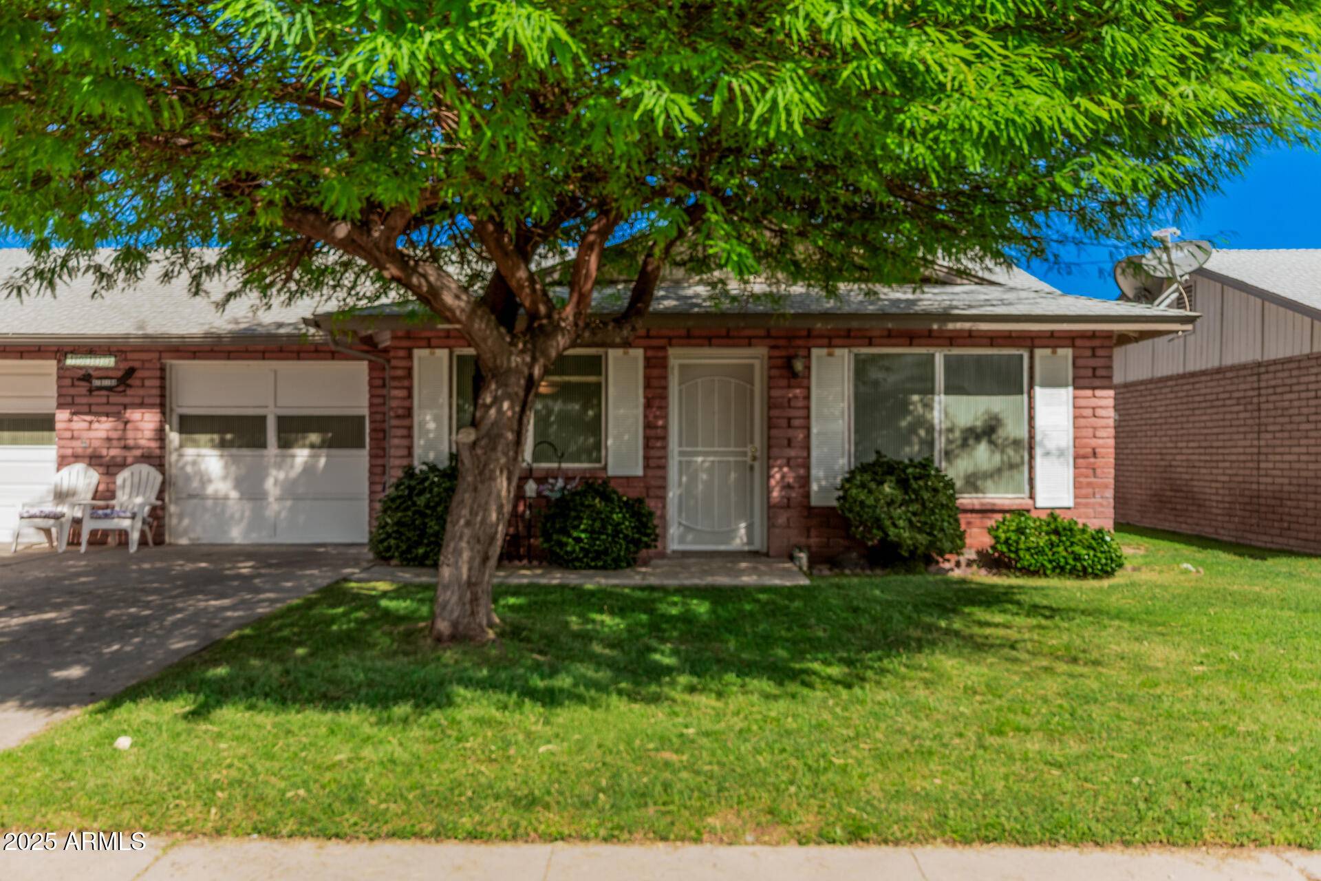 10119 N 96TH Avenue #B, Peoria, AZ 85345