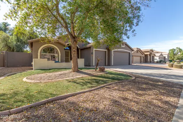 3765 E DEL RIO Street, Gilbert, AZ 85295