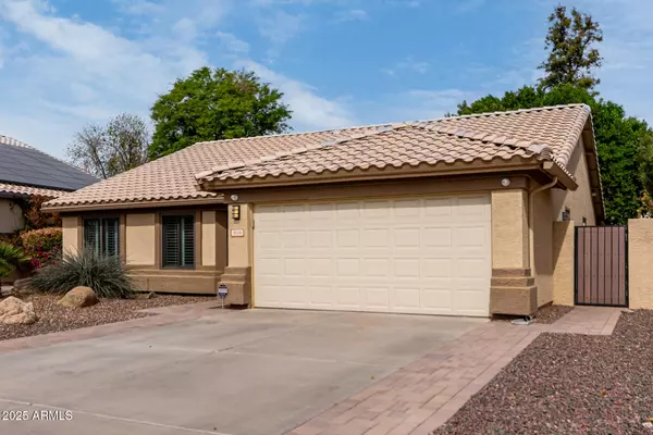 Gilbert, AZ 85233,904 W HORSESHOE Avenue