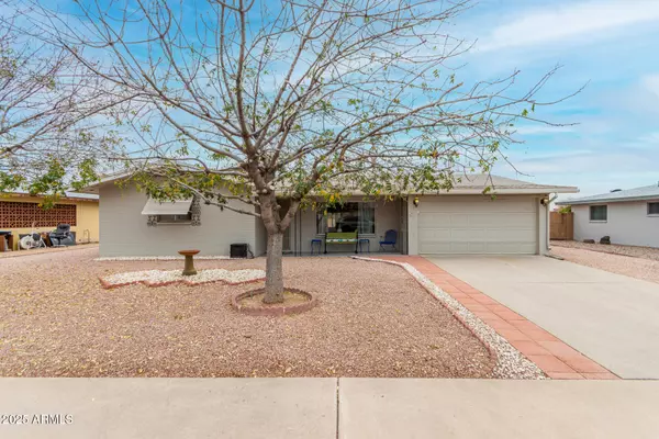 6067 E EVERGREEN Street, Mesa, AZ 85205