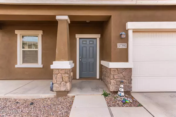 Maricopa, AZ 85138,37295 W CANNATARO Lane