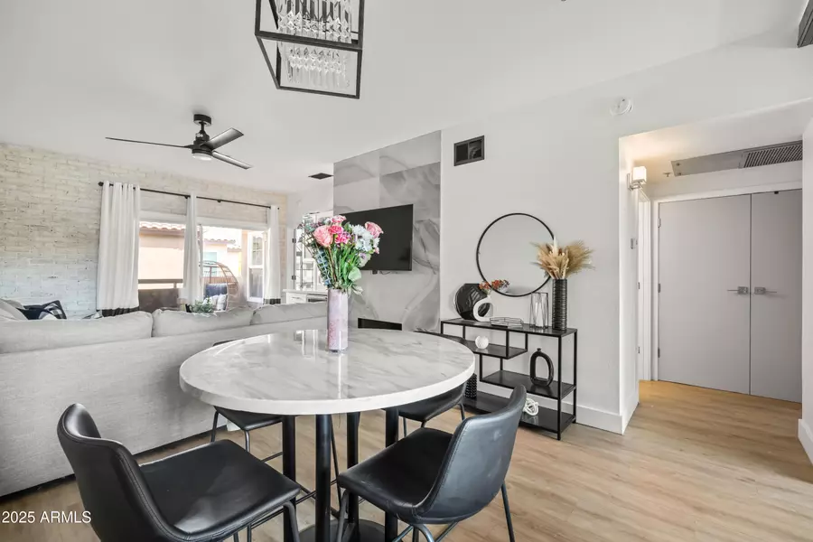 9450 E BECKER Lane #2019, Scottsdale, AZ 85260