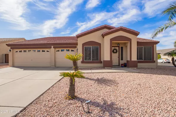 8335 W BERRIDGE Lane, Glendale, AZ 85305