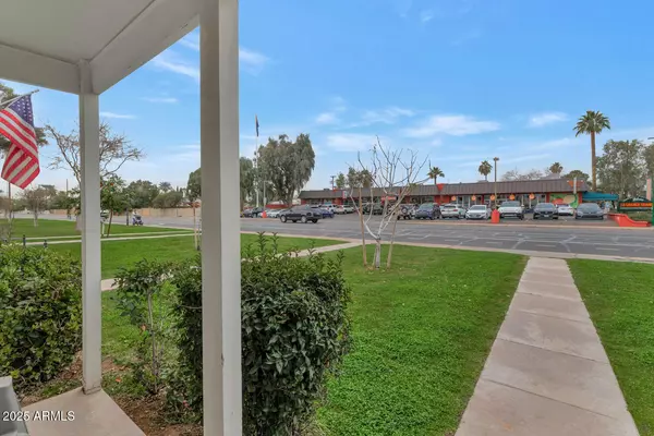 Phoenix, AZ 85018,4449 N 40TH Street