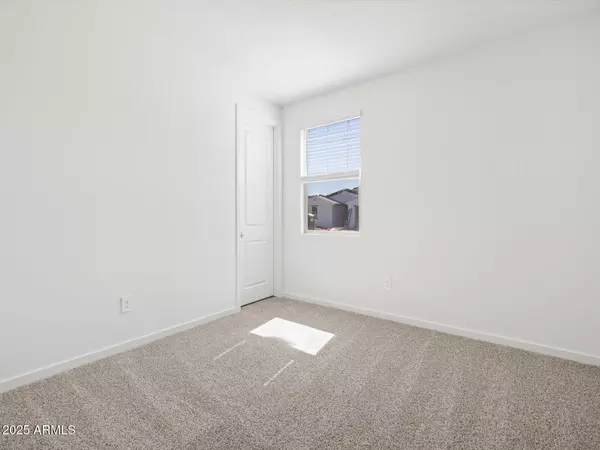 San Tan Valley, AZ 85144,4812 W HUNTER Trail