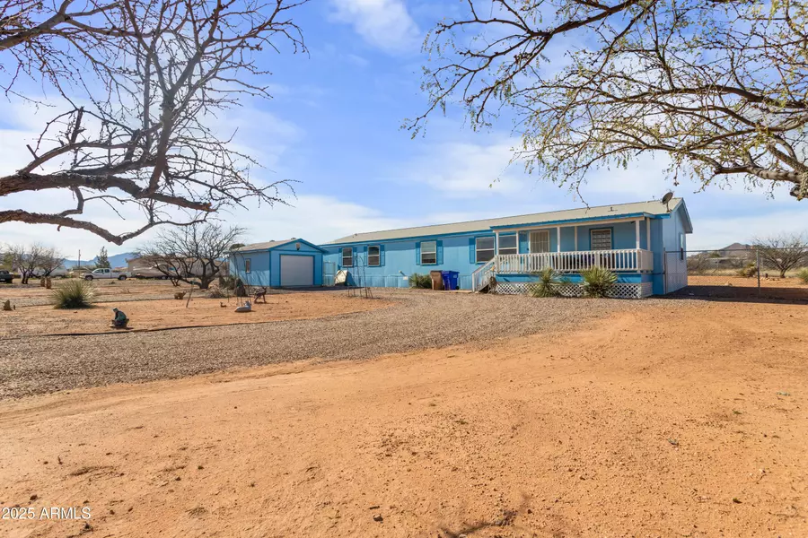 2449 N KAHLA Lane, Huachuca City, AZ 85616