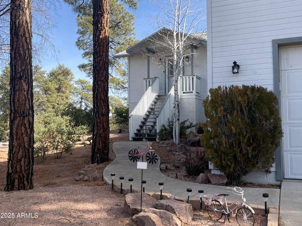 Payson, AZ 85541,207 N BRONCO Circle