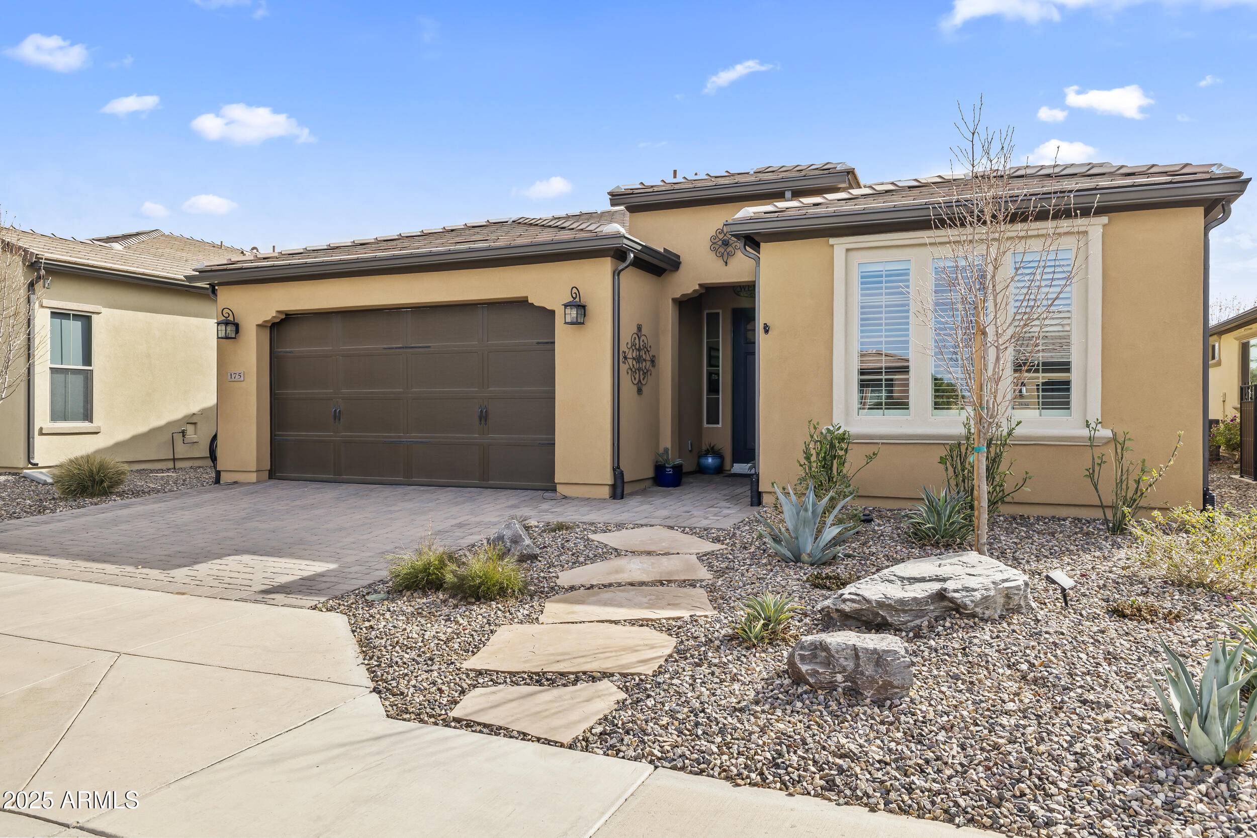 175 E SANTA LUCIA Lane, Queen Creek, AZ 85140