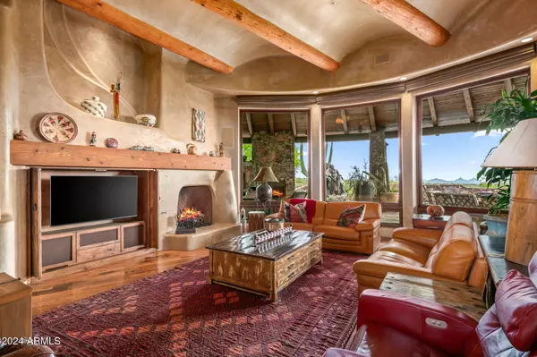 41731 N STONE CUTTER Drive, Scottsdale, AZ 85262