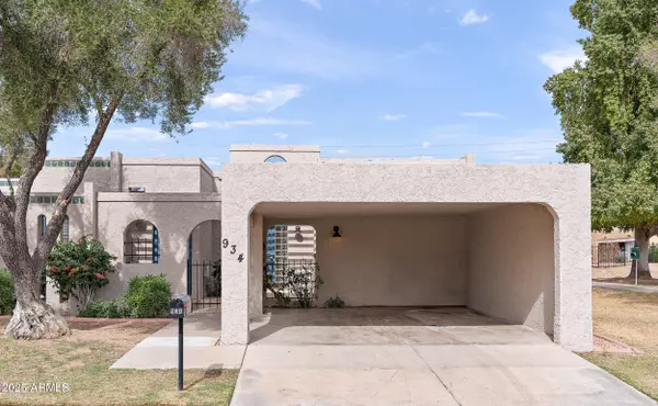 Phoenix, AZ 85020,934 E COCHISE Drive