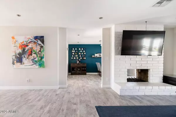 Scottsdale, AZ 85257,7506 E GRANADA Road