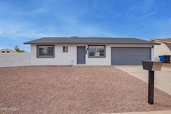 702 N EVERGREEN Street,  Gilbert,  AZ 85233