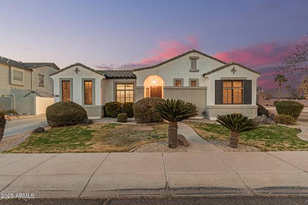 790 E SAN CARLOS Way, Chandler, AZ 85249