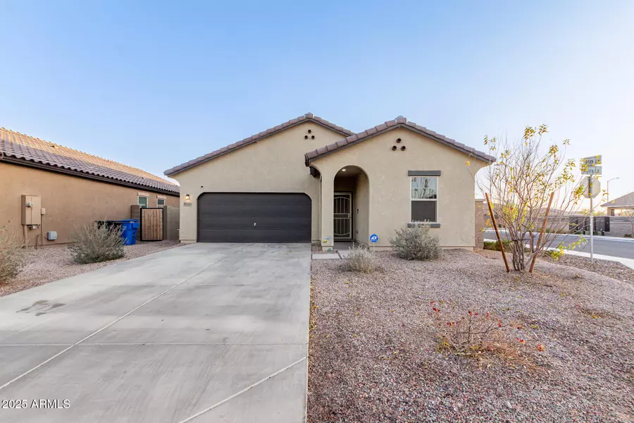 9539 W AGORA Lane, Tolleson, AZ 85353