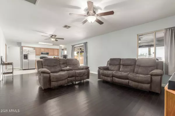 Mesa, AZ 85210,627 W FLOWER Avenue