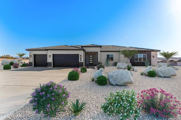 7259 S 221st Avenue, Buckeye, AZ 85326