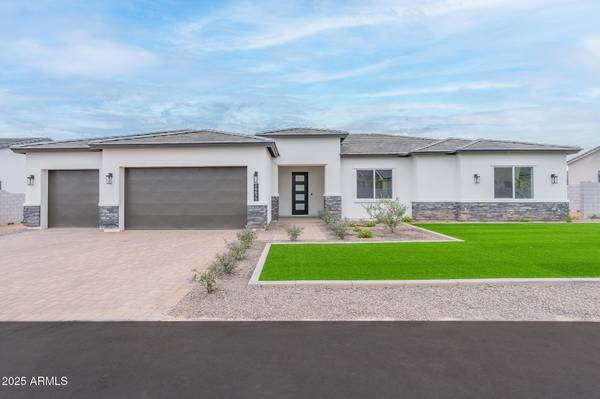 7295 S 221st Avenue, Buckeye, AZ 85326