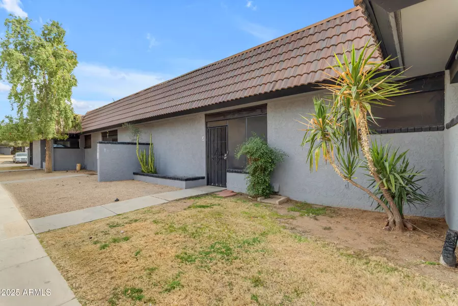 9011 W ELM Street #2, Phoenix, AZ 85037