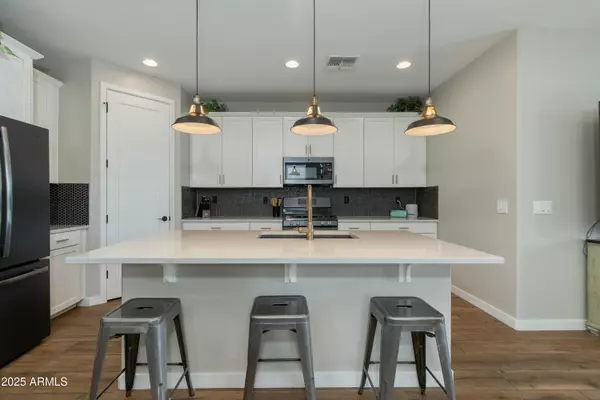 Queen Creek, AZ 85142,22853 E ESTRELLA Road