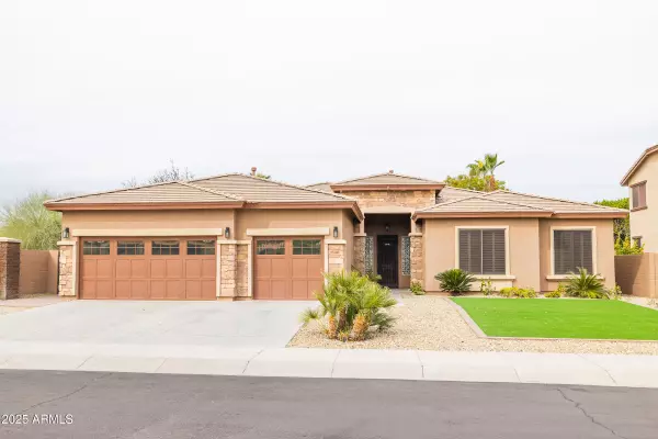 15146 W HIGHLAND Avenue, Goodyear, AZ 85395