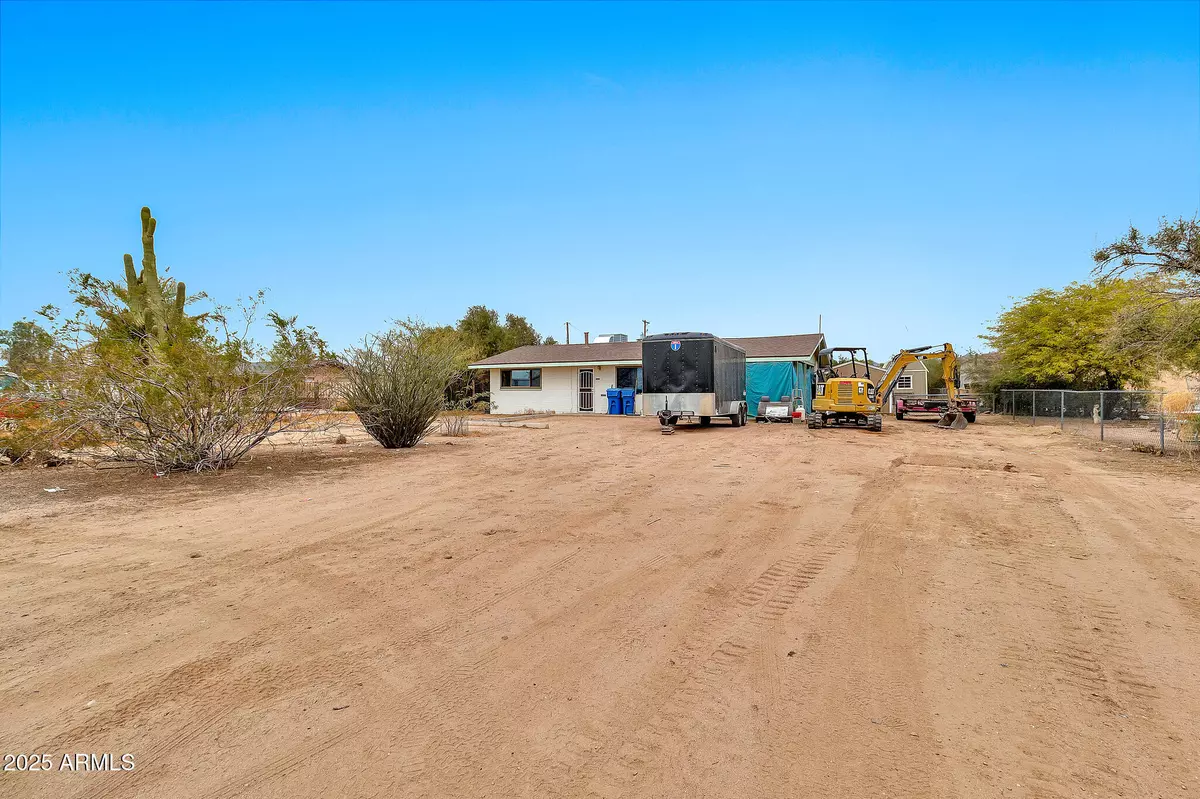 Apache Junction, AZ 85120,11512 E 6TH Avenue