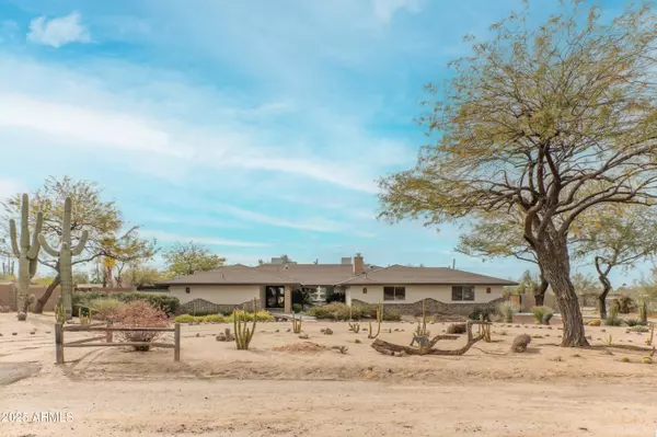 Cave Creek, AZ 85331,5911 E PEAK VIEW Road