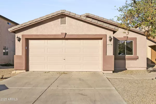 41176 N CAMBRIA Drive, San Tan Valley, AZ 85140