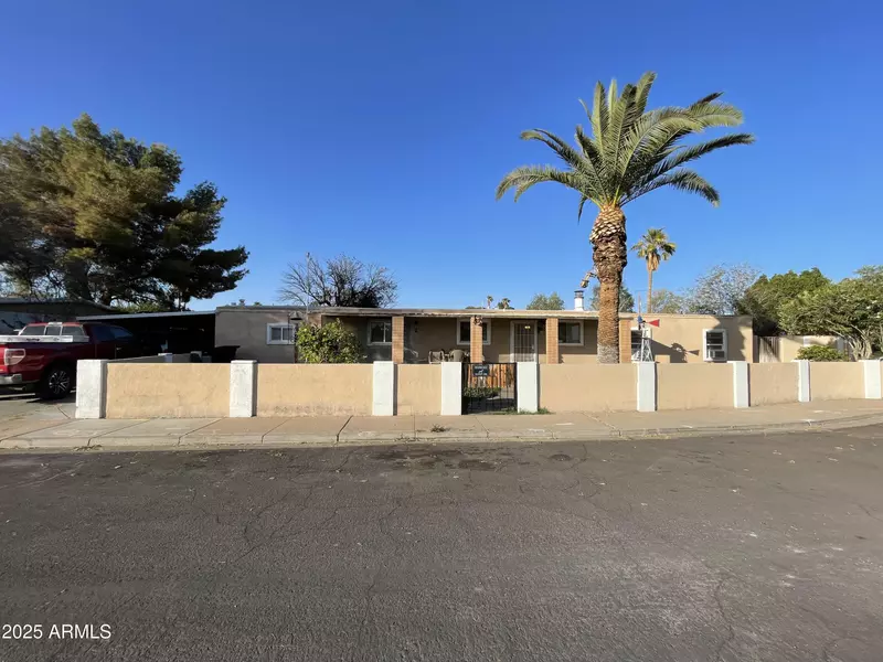 2235 N DRESDEN --, Mesa, AZ 85203