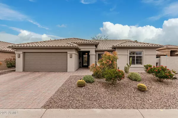 24111 S LAKEWAY Circle NW, Sun Lakes, AZ 85248