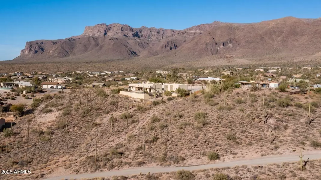 3168 S YAQUI Lane, Gold Canyon, AZ 85118