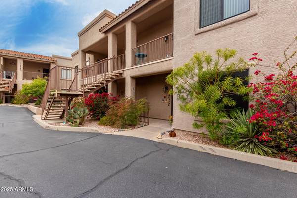 13644 N SAGUARO Boulevard #103, Fountain Hills, AZ 85268