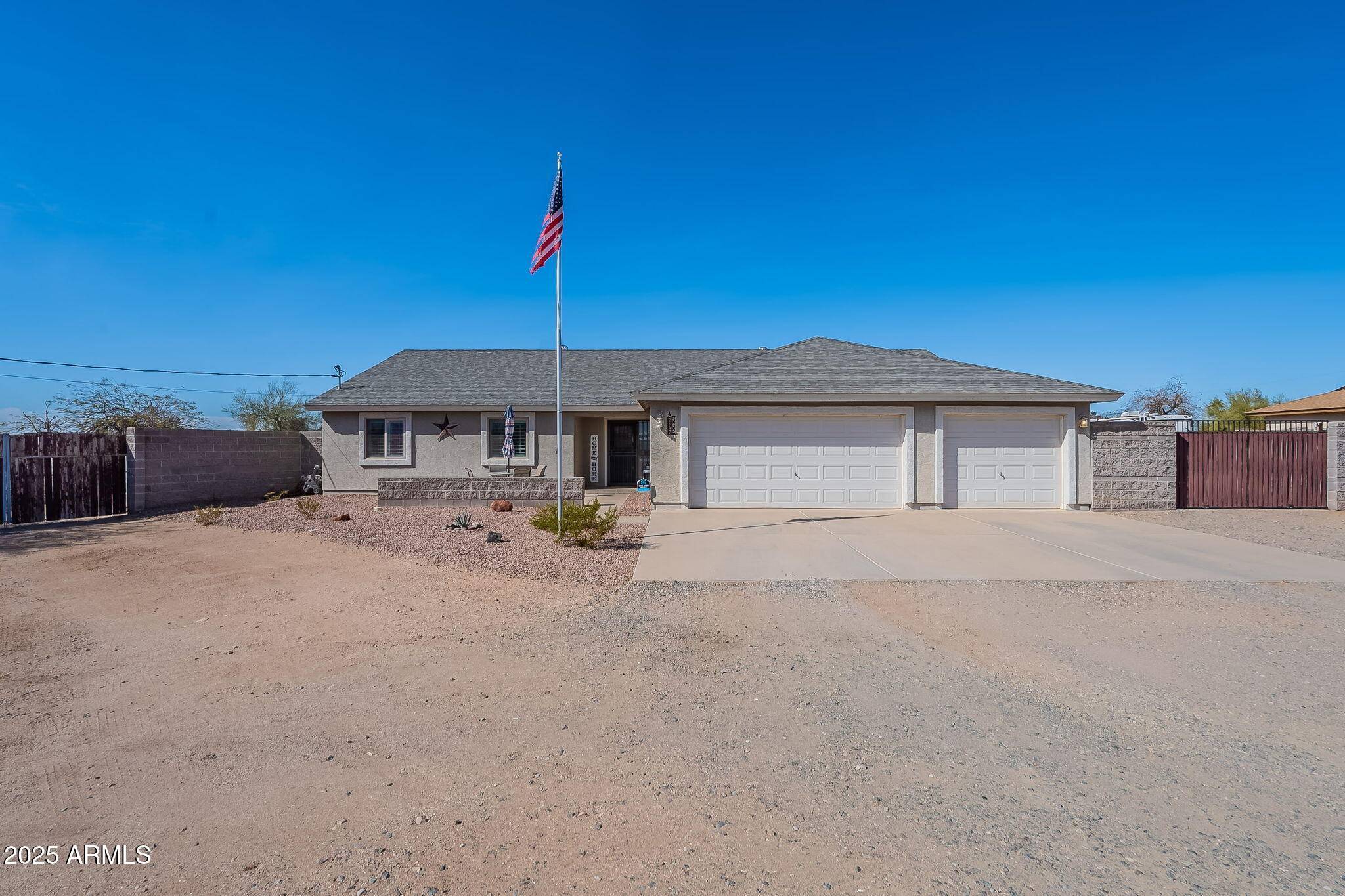 532 N 102ND Place, Mesa, AZ 85207