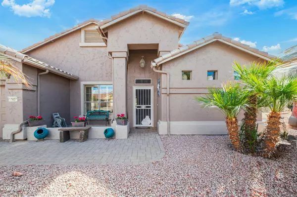 17637 N GOLDWATER Drive, Surprise, AZ 85374