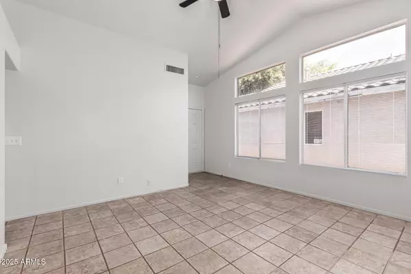 Glendale, AZ 85307,10541 W PASADENA Avenue