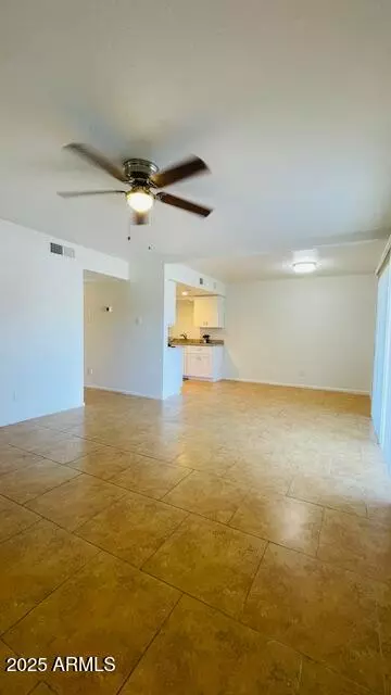 Phoenix, AZ 85031,3810 N MARYVALE Parkway #1068
