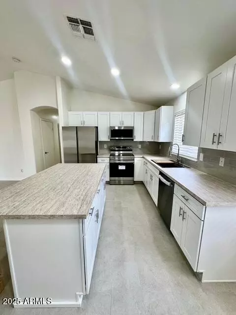 Phoenix, AZ 85048,4542 E GLENHAVEN Drive