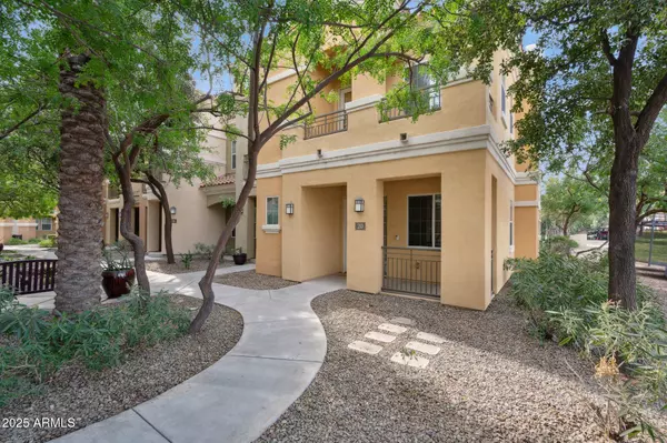 Chandler, AZ 85225,124 N CALIFORNIA Street #20