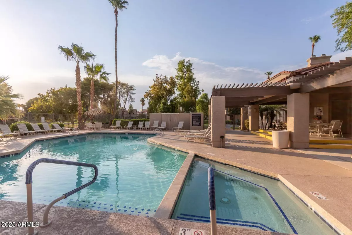 Scottsdale, AZ 85258,9445 N 94TH Place #201