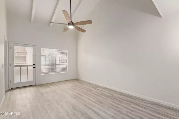 Phoenix, AZ 85029,11666 N 28TH Drive #234