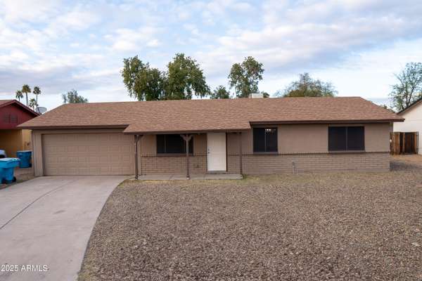 4110 W CHOLLA Street, Phoenix, AZ 85029