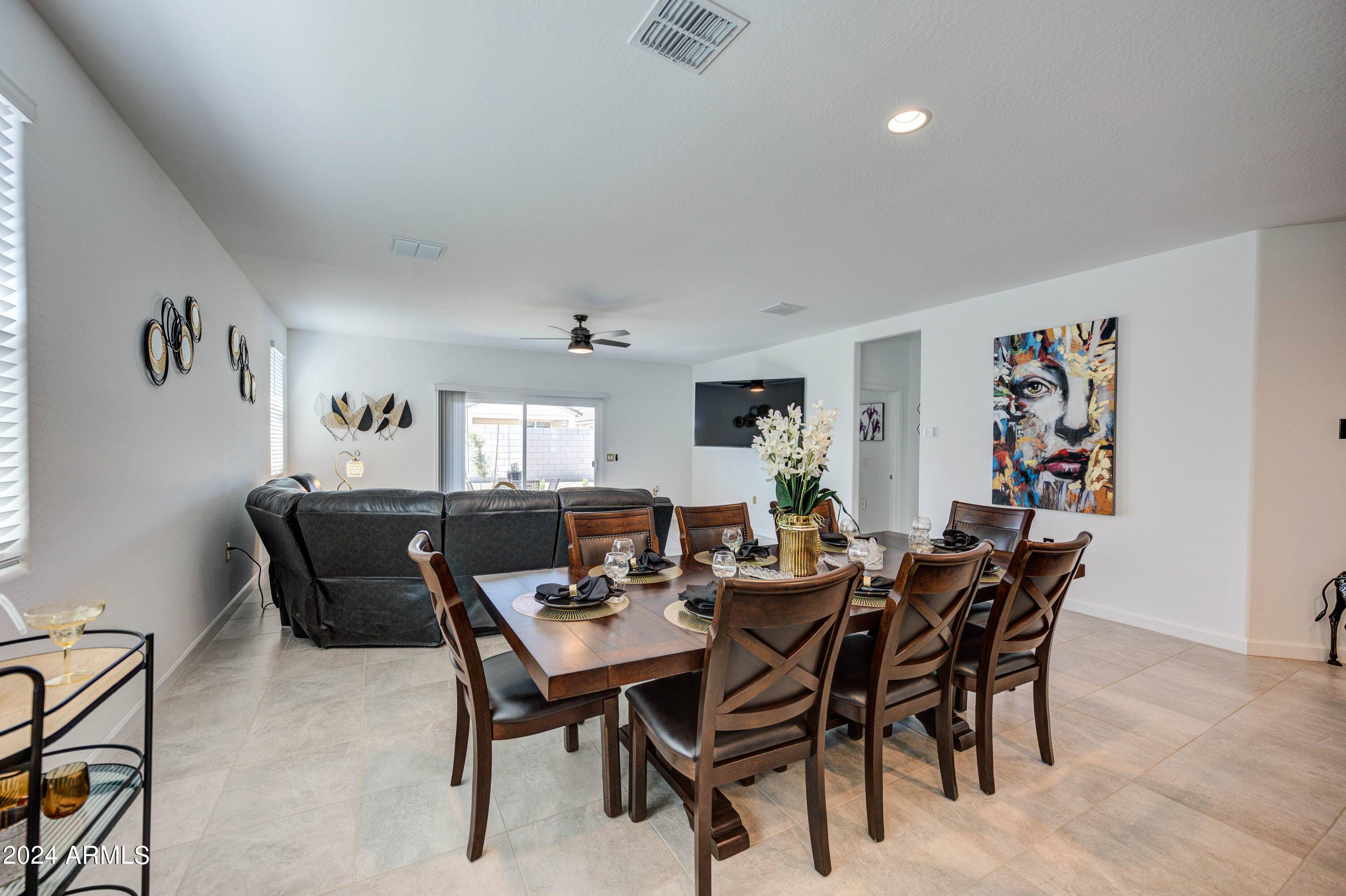 Apache Junction, AZ 85120,3353 W SHANLEY Avenue