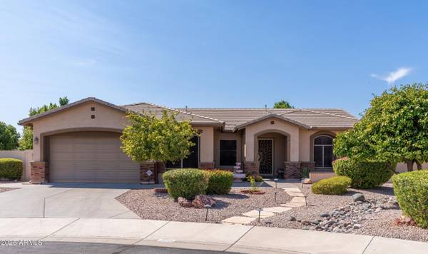 1544 N RICO Circle, Mesa, AZ 85213