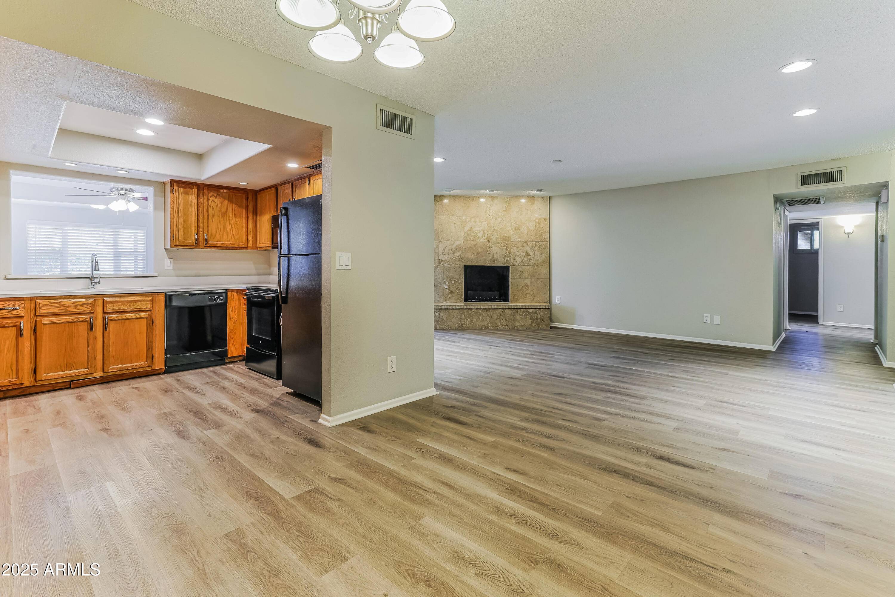 Mesa, AZ 85204,2401 E JAVELINA Avenue